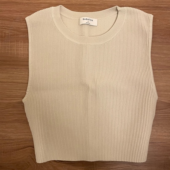 Babaton Tops - Aritzia Babaton Sculpt Knit